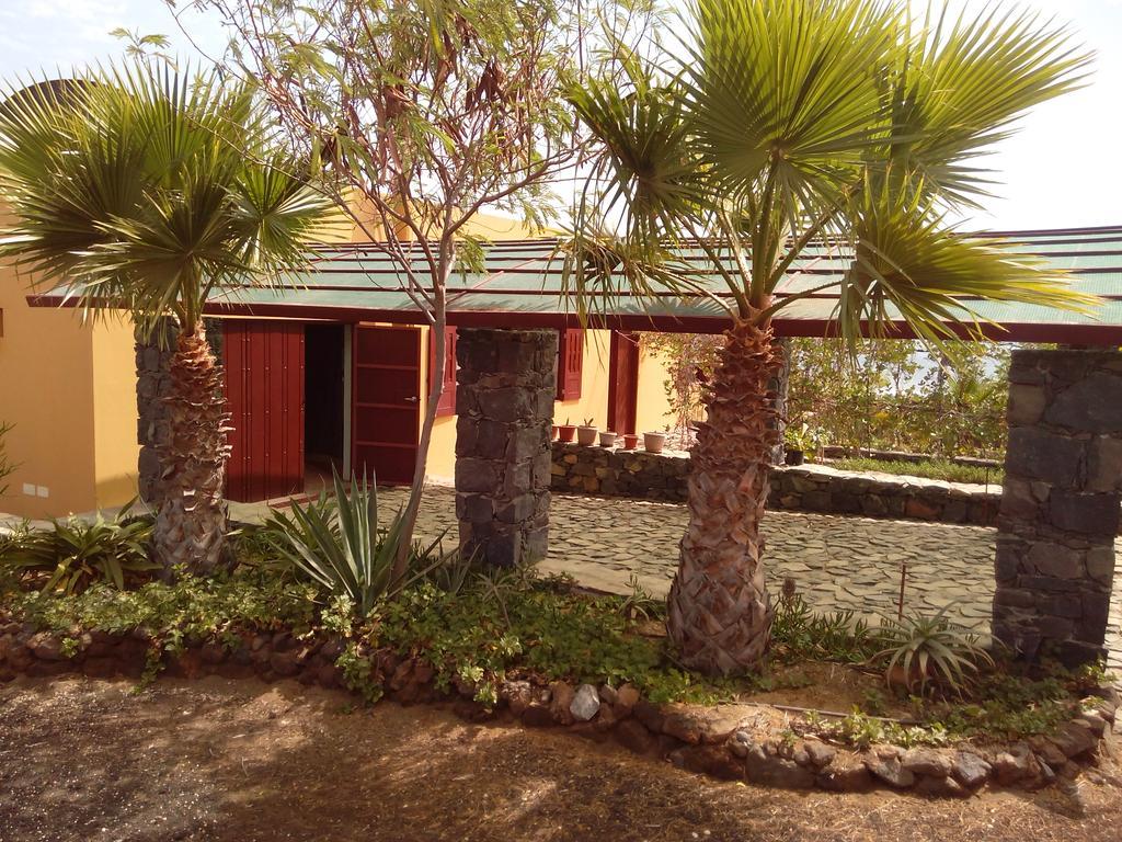 Coin De Paradis,Pavillon Doucimar Porto Novo Esterno foto
